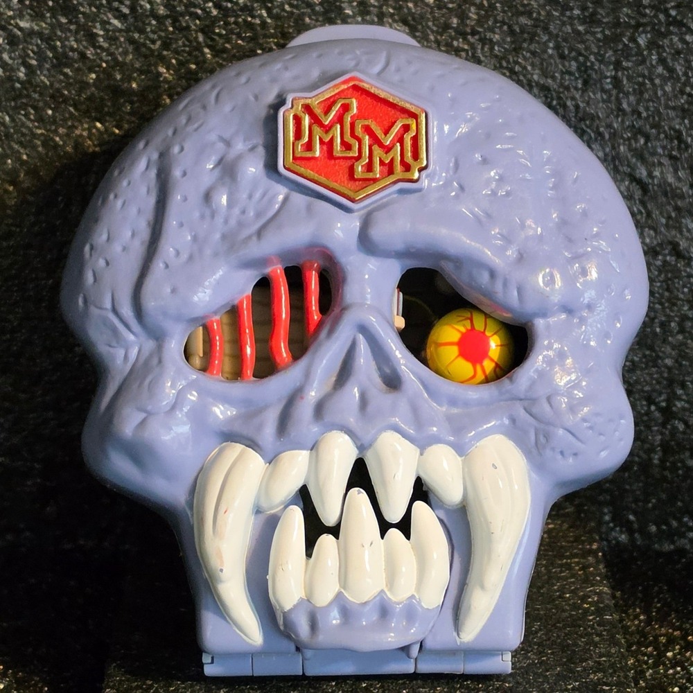 Bluebird Toys Mighty Max Doom Zones Skull Mountain Playset Vintage 1992 Purple